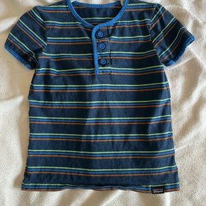 Patagonia tshirt 5t